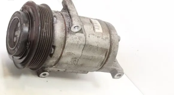 Chevrolet Orlando Air conditioning (A/C) compressor (pump) 687997689 13314480