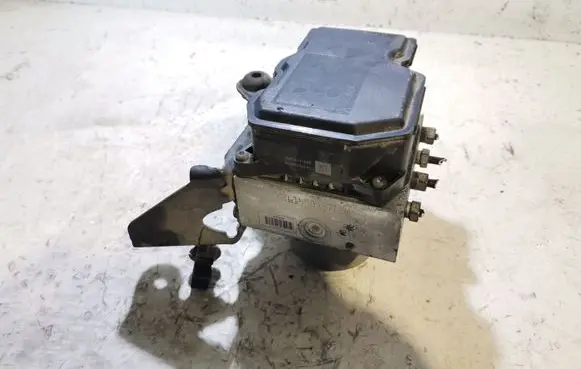 Ford S-MAX ABS Pump 6G912C405AH