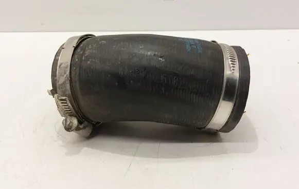 Intercooler hose/pipe