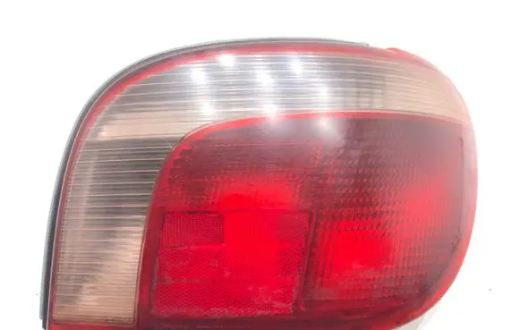Toyota Yaris Rear/tail lights