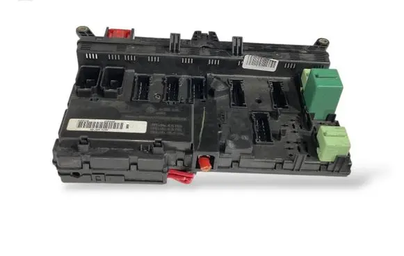 BMW X5 E53 Fuse module 8384525 8380407 8380409