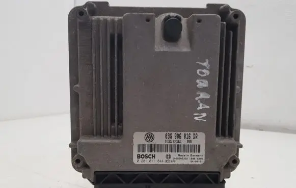 Volkswagen Touran I Engine control unit/module 03G906016DR