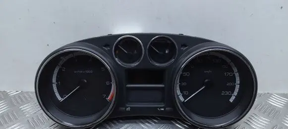 Peugeot 308 Speedometer (instrument cluster) 9674994880