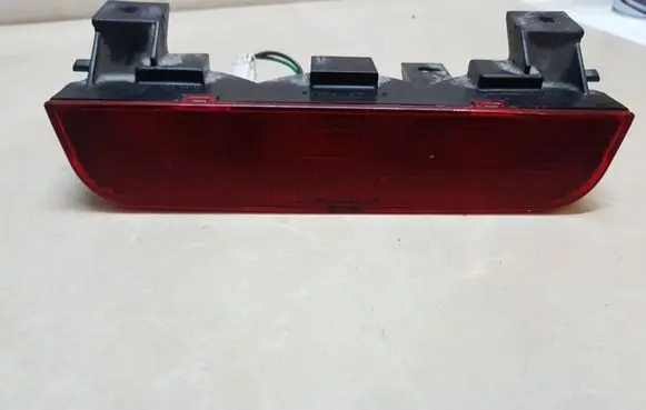 Mitsubishi Pajero Tailgate rear/tail lights