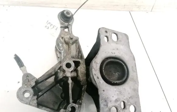 Nissan Primera Engine mount bracket 11210BV000
