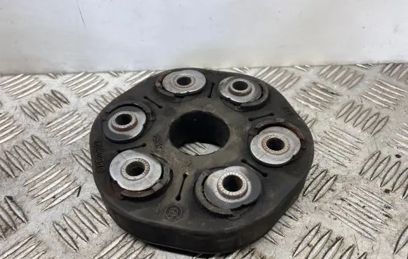 BMW 3 E90 E91 Rear prop shaft donut coupling/joint 7542238