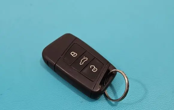 Engine ECU kit and lock set