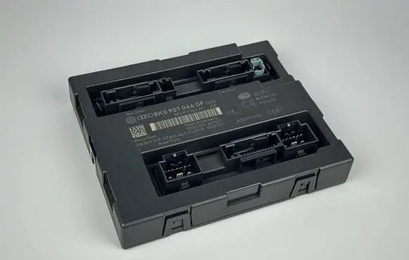 Audi A4 S4 B8 8K Comfort/convenience module 8K0907064GF 5DK00991907 8K0907064FF