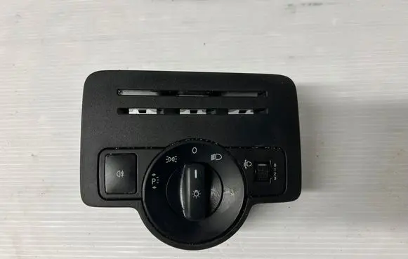 Mercedes-Benz Vito Viano W447 Light switch A4476891039