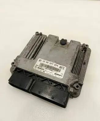 Opel Astra J Engine control unit/module 55577674 55575350 0281017452