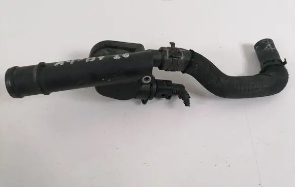 Audi A4 S4 B7 8E 8H Engine coolant pipe/hose 038121132G
