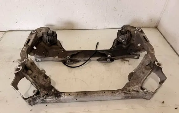 BMW 3 E90 E91 Front subframe 