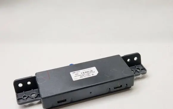 Hyundai Ioniq 5 Aerial antenna amplifier 96240GI000