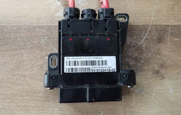 BMW 5 F10 F11 Current control relay 69510110 9153418