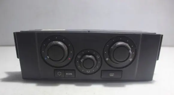 Land Rover Discovery 3 - LR3 Interior fan control switch MB146570-6100
