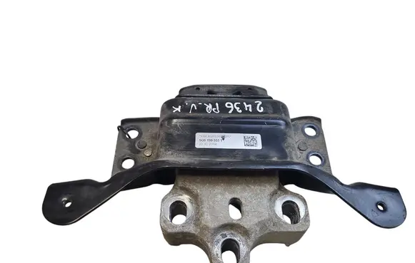 Audi A3 S3 8V Engine mount bracket 5Q0199555T