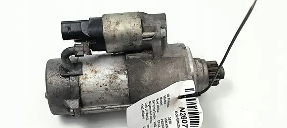 Volkswagen PASSAT B8 Starter motor 02E911024J