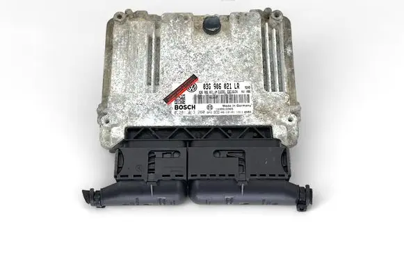Volkswagen PASSAT B6 Engine control unit/module 03G906021AN 03G906021LR 0281013260