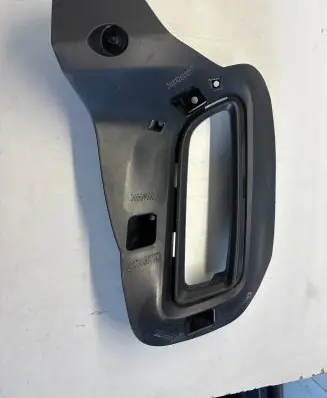 Chevrolet Camaro Front bumper mounting bracket 23350257