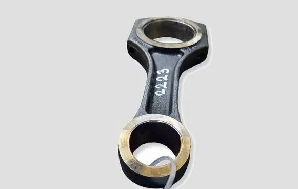 Mercedes-Benz C W204 Connecting rod/conrod 65100