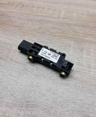 Audi A4 S4 B6 8E 8H Airbag deployment crash/impact sensor 8E0959643A