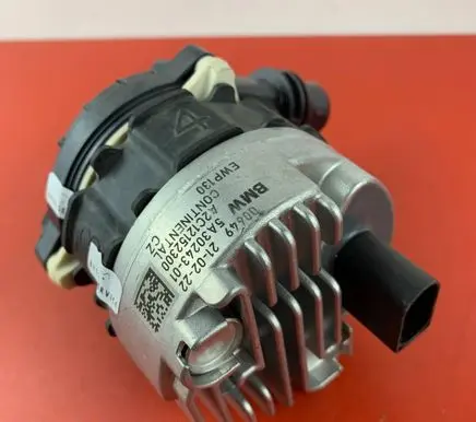 BMW X3 G01 Water pump 5A30243 5A30243-01