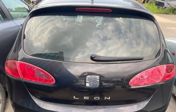 Seat Leon (1P) Tailgate/trunk/boot lid