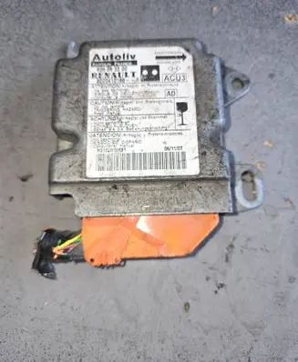 Renault Kangoo I Airbag control unit/module 606083300 8200410188 H310ZN10681