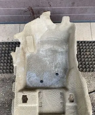 Volvo XC90 Front floor carpet liner 39810650 2196838
