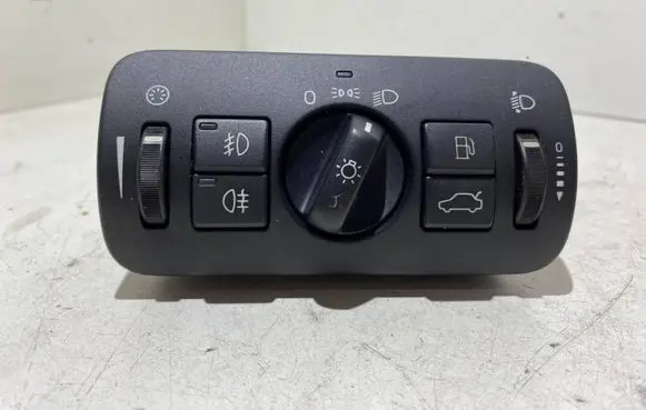 Volvo S80 Light switch 30739403