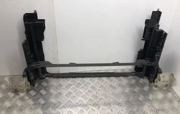 Radiator support slam panel bracket