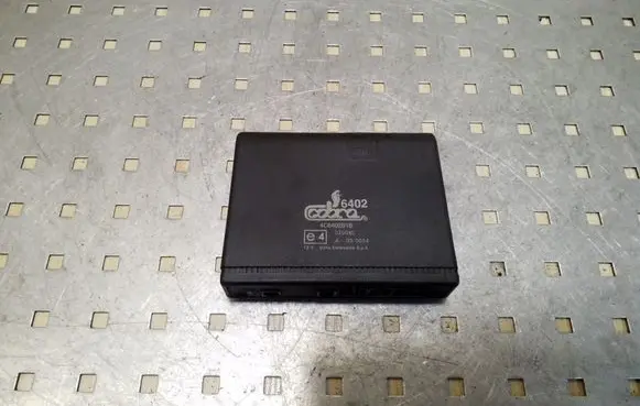 Mitsubishi Pajero Other control units/modules 4C6402B1B