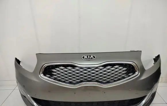 KIA Carens III Front bumper 