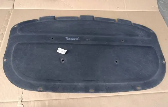 Volkswagen Touareg II Engine bonnet/hood sound/heat insulation 7P6863831 02102008