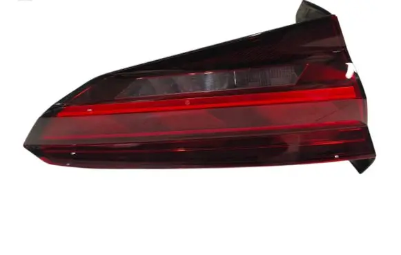 Audi A5 Tailgate rear/tail lights 8W6945093AB
