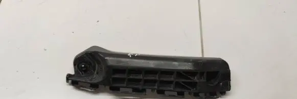 Toyota Yaris Front bumper mounting bracket 52535