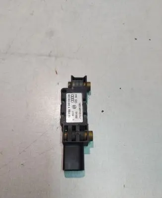 Audi A6 S6 C5 4B Airbag deployment crash/impact sensor 8E0959643A 131102 023180TGSVUJ