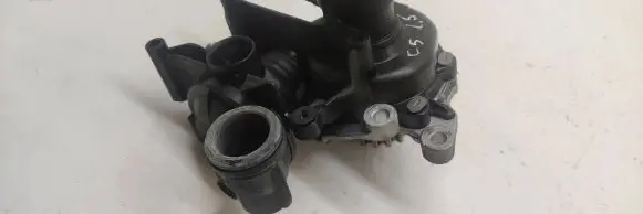 Citroen C5 Aircross Water pump Z16001023
