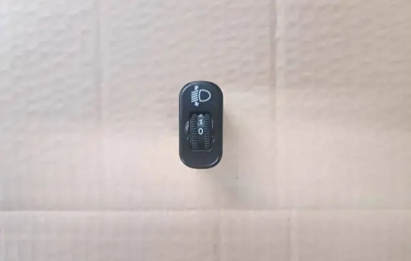Mercedes-Benz Sprinter W906 Headlight level height control switch 0005445931