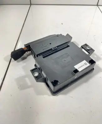 Audi S5 Hand brake control module 8K0907801C 32620021F A2C53095155