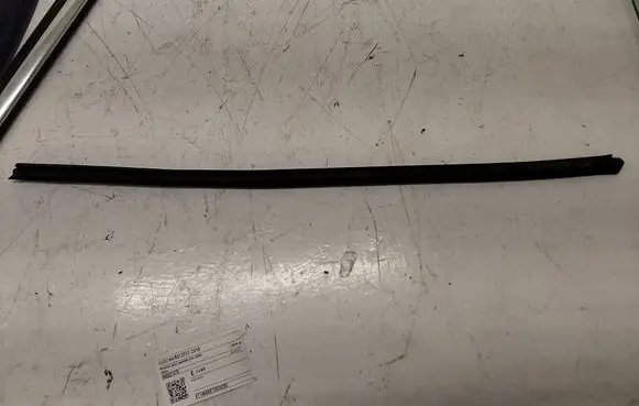 Audi A4 S4 B8 8K Front door trim bar 8K0837479