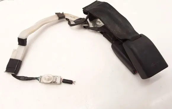 Lexus IS III XE30 Rear seatbelt buckle