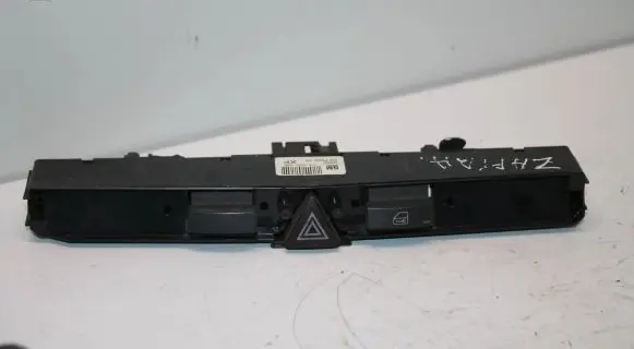 Opel Zafira B Hazard light switch 03758076 13100105