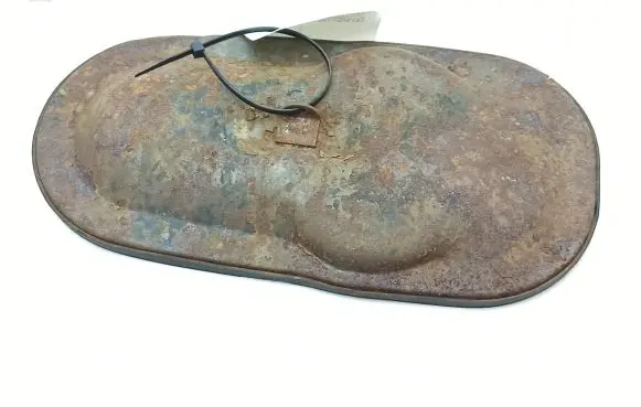Mercedes-Benz S W116 Headlight/headlamp dust cover