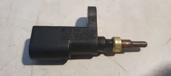Volkswagen PASSAT B6 Oil temperature sensor 08F919501B