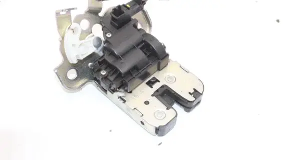 Skoda Octavia Mk3 (5E) Tailgate/trunk/boot lock/catch/latch 5E0827505