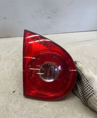Volkswagen Golf V Rear/tail lights 1K6945093G 89031705