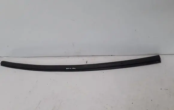 Renault Zoe Engine compartment rubber 668302046R