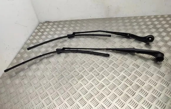 Ford Transit Custom Front wiper blade arm BK2117526BB