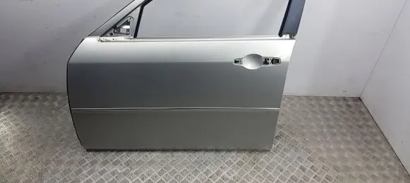 Chrysler 300 - 300C Front door